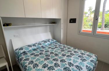 Twin Pine trees flats, near beach - Foto 5