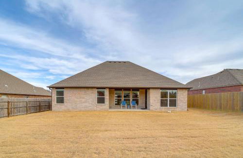 Private Yard and Patio Brand New Glenpool Getaway! - Foto 22