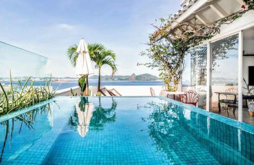 Lux 12 - Cobertura Romantica com piscina aquecida e vista mar - Foto 1