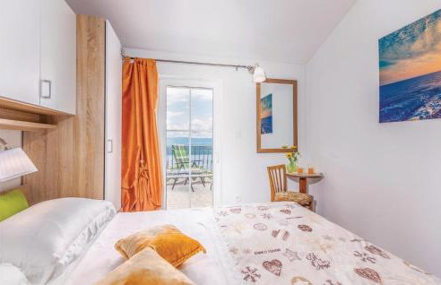 Cozy Home In Cres With House A Panoramic View - Foto 39