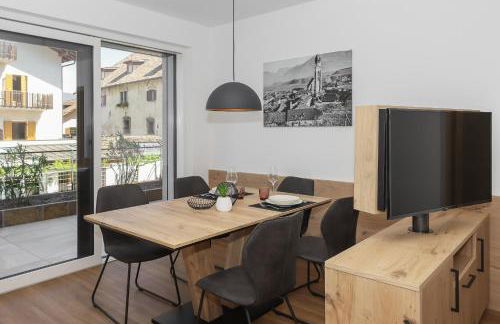 Justina 7 Apartments - Photo 34