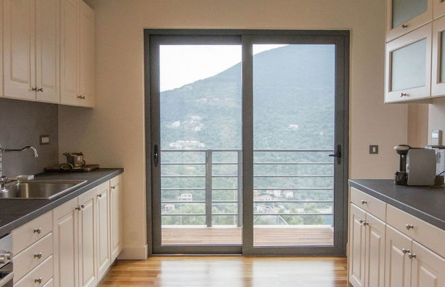 Sivota Bay View Villa with Hot Tub, Private Pool, Garden - Foto 13