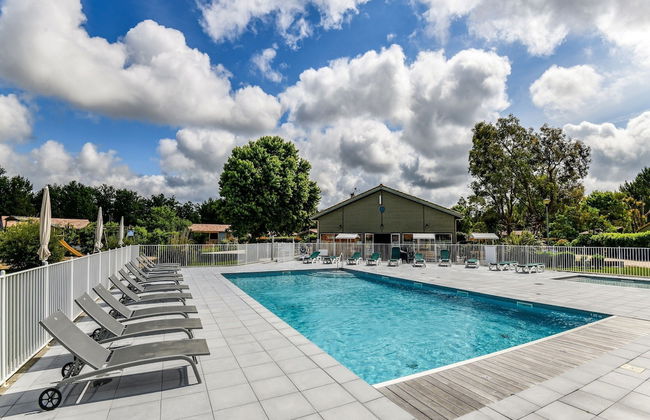 Serene Chalet in Hourtin Near Lake - Foto 45