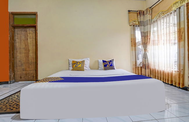 Hotel O Eco Tourism Desa Cipada Bukit Senyum Homestay Syariah - Photo 24