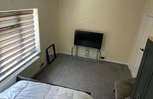 2 Bedroom Home Near Tube Station Easy London Access Peeams Abode - Foto 9