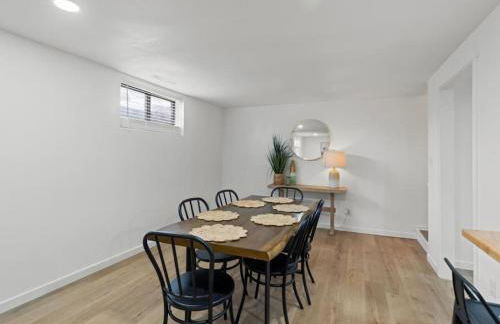 Newly Renovated Basement Apt - Foto 8