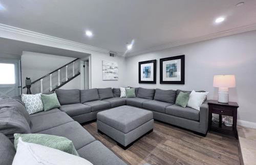 Sensational 6 Bedroom 4 Bathroom Pool Home (3 Master Bedrooms W/bathrooms) - Foto 18