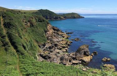 Gamekeeper's Cottage within historic Tregrehan Garden - Foto 18