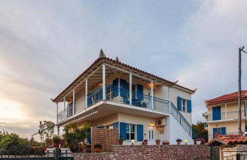 Koroni Seaview Retreats - Summer Escape Lodgings - Photo 6