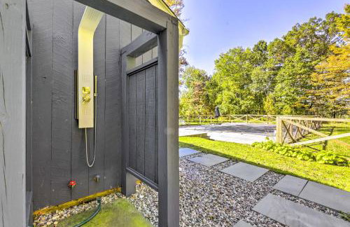 Modern Escape with Fire Pit, Near Lake Waramaug - Foto 23