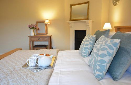 Henstead Hall - Photo 22