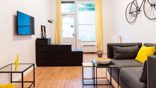 SPACIOUS Two BR plus AC plus SelfCheckIn - Foto 2