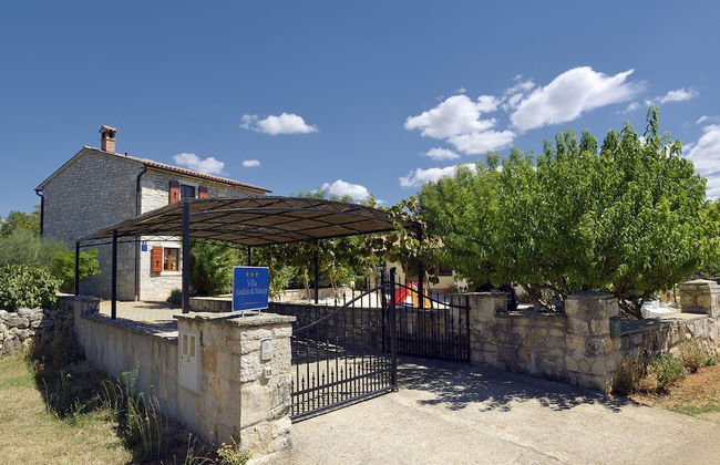 Holiday Home in Sveti Lovrec With Pool - Foto 1