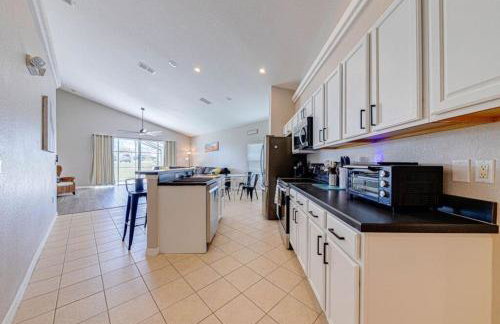 Open plan pool home sleeps 12 - Foto 36