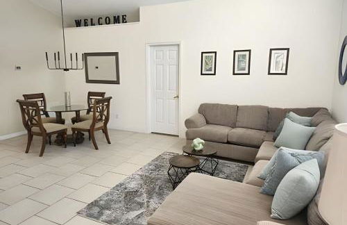 Lake View Pool Home near Disney and Shoppings - Foto 9