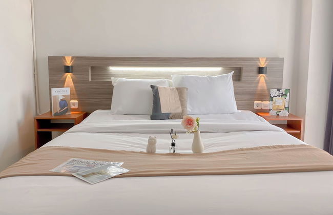 Cozy Studio Apartment At Vittoria Residence - Photo 5