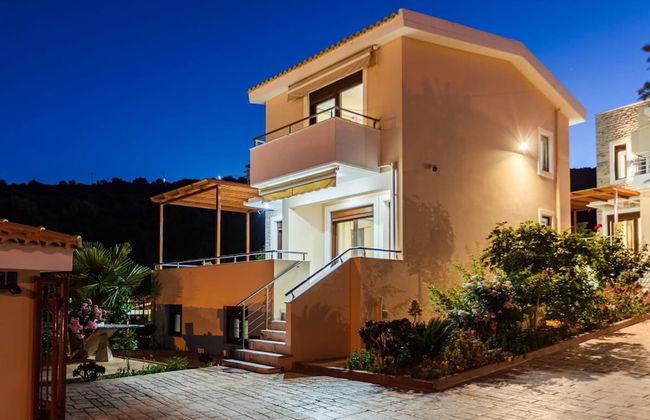 Villa Armonia - Beachfront Majestic Retreat - Foto 49