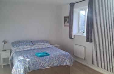 Sea Escape The Tardiis Beachfront location Aberavon beach Sea Views Driveway parking - Foto 51