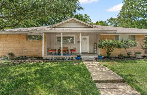 Charming 2BD TCU Walkable - Foto 34
