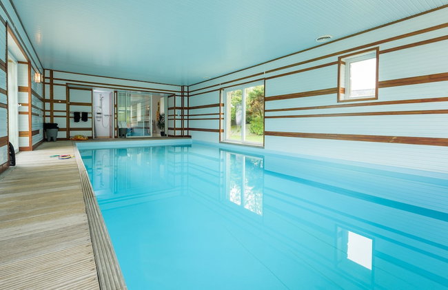 Peaceful Holiday Home in Plouguin With Indoor Pool - Foto 120