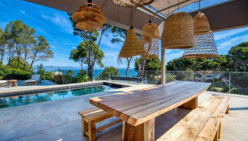 Lujo contemporaneo con vista al mar cerca Sa Riera - Foto 3