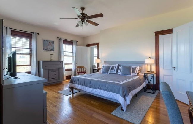 Miramar Escape - Photo 21