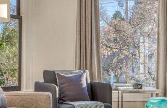 Landmark 23 - Photo 77