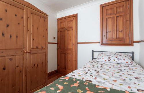 Haworth Village House - Sleeps 6 Parking & Pets! - Foto 5