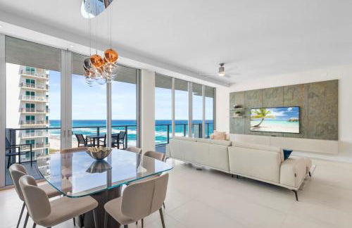 Luxe 2BR 2.5BA Ocean View Condo in Amrit Resort - Foto 1