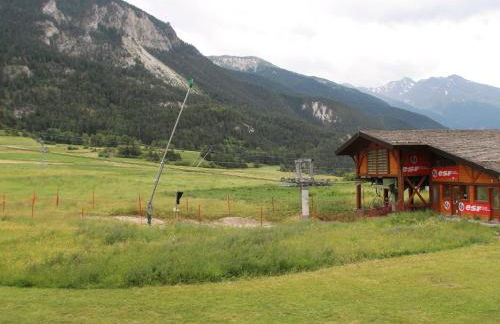 Appartement cosy 4 pers au pied des pistes avec wifi, balcon et casier à ski - FR-1-508-18 - Foto 7