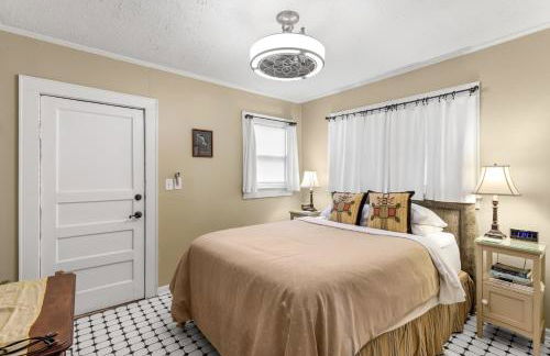 Charming 1923 Cottage at Erehwon Retreat - Foto 5