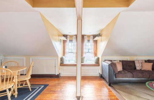 Quaint 3rd Floor Loft - Foto 27