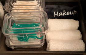 Sierra Cabin w NEW Hot Tub Walk to Town - Photo 16