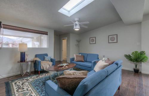 Pitt Paradise Pet Friendly Oasis - An Irvie Home - Photo 4