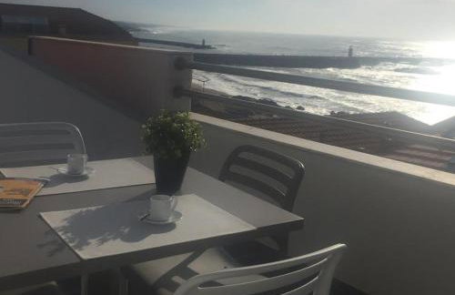 Enjoy a Beautiful Sunset in Porto - Foto 6