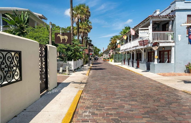 Just Beachy~ocean View~2nd Fl 2 Bedroom Condo by RedAwning - Foto 55