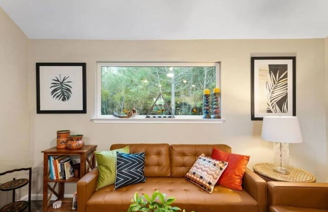 Modern Cabin in Pine Forest Near Austin - Foto 15