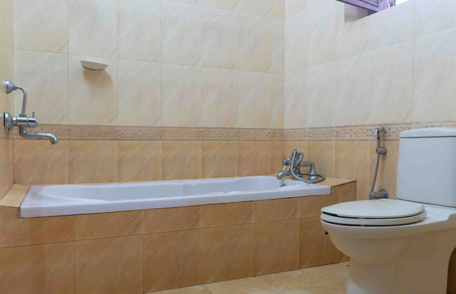 Crystal Homestay by Vista Rooms - Photo 12