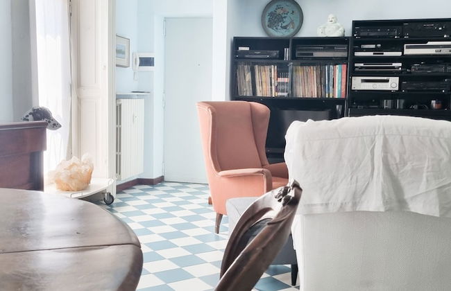 JOIVY Vintage And Gorgeous 2-Bed Flat Near Sforzesco Castle - Photo 18