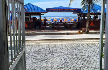 Kitnet Centro Mongaguá Beira Mar - com garagem - Foto 12