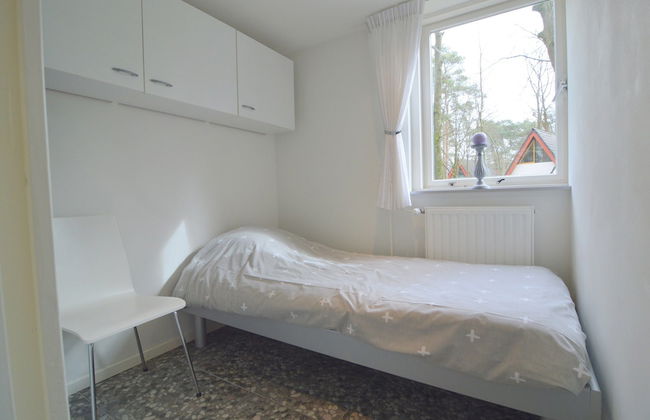 Holiday Home in Stramproy Near Nature Reserves - Photo 5