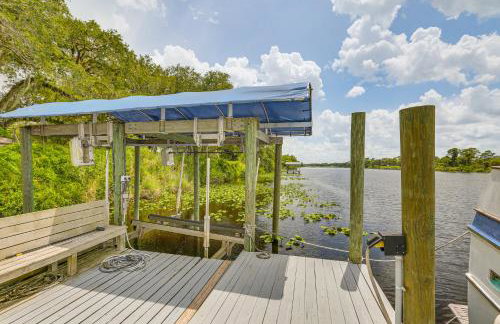 Boat Lift & Private Dock: Riverfront LaBelle Gem - Photo 3