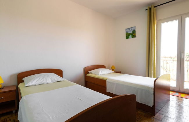 Simplistic Apartment in Rogoznica near Sea Beach - Foto 16