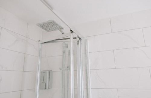 Apsley Way, 5 bed 4 bathroom house - Foto 35