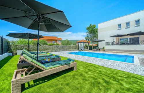 Luxury villa with a swimming pool Dicmo, Zagora - 23249 - Foto 6