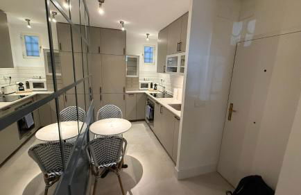 Stylish Haven in Chic Salamanca - Foto 9