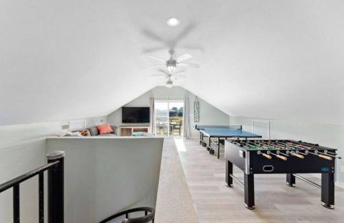 Beach house with game room just minutes from beach - Foto 23