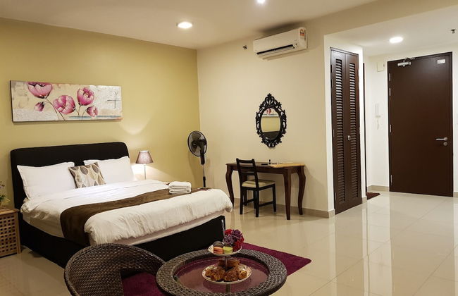 Euzmo Residences at Trefoil - Foto 23