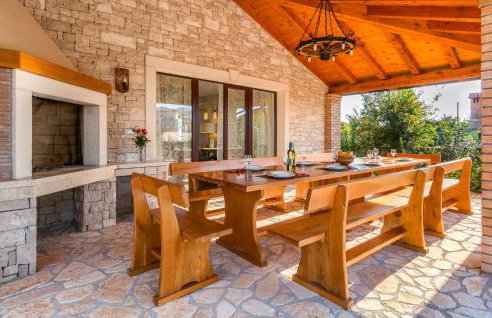 Gorgeous Home In Krmed With Wifi - Foto 10