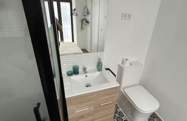 Apartamento con 8 habitaciones y 5 baños - Photo 29